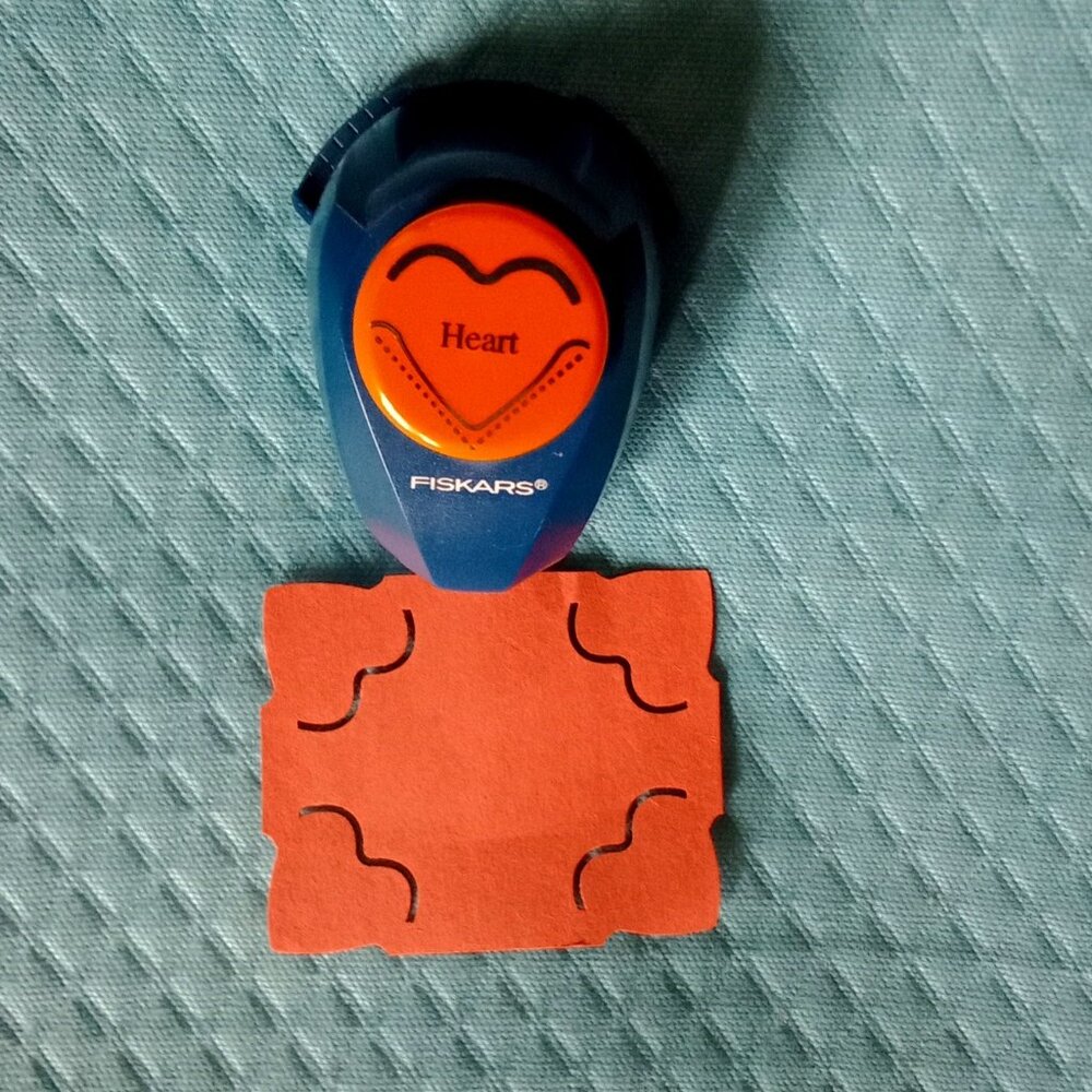 Corner Heart Puncher